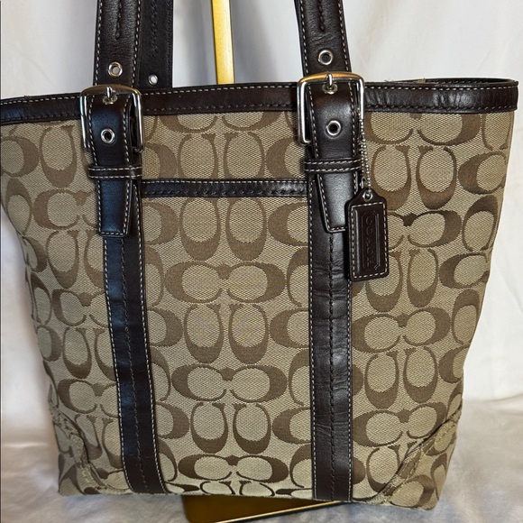 Coach Monogram Logo Hamptons Brown Tan Signature Coach Canvas Tote Bag (F12645)